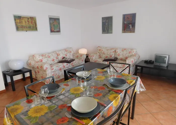 Rosmarino 1 Apartment *